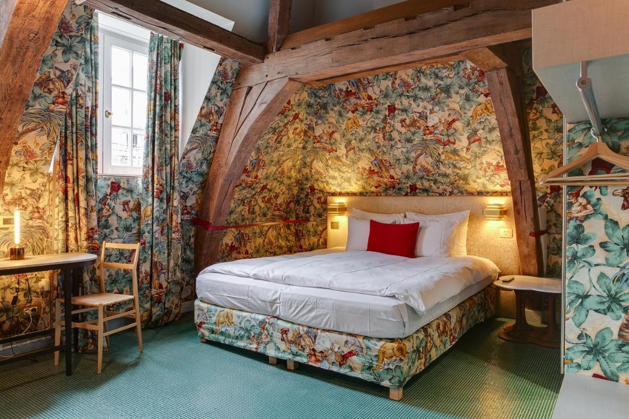 Small Luxury Hotel De Witte Lelie Антверпен Экстерьер фото