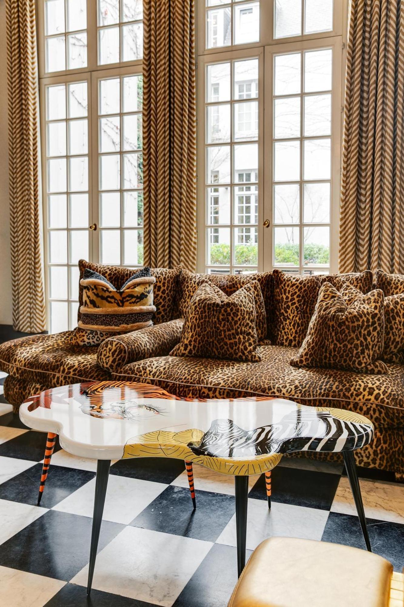 Small Luxury Hotel De Witte Lelie Антверпен Экстерьер фото