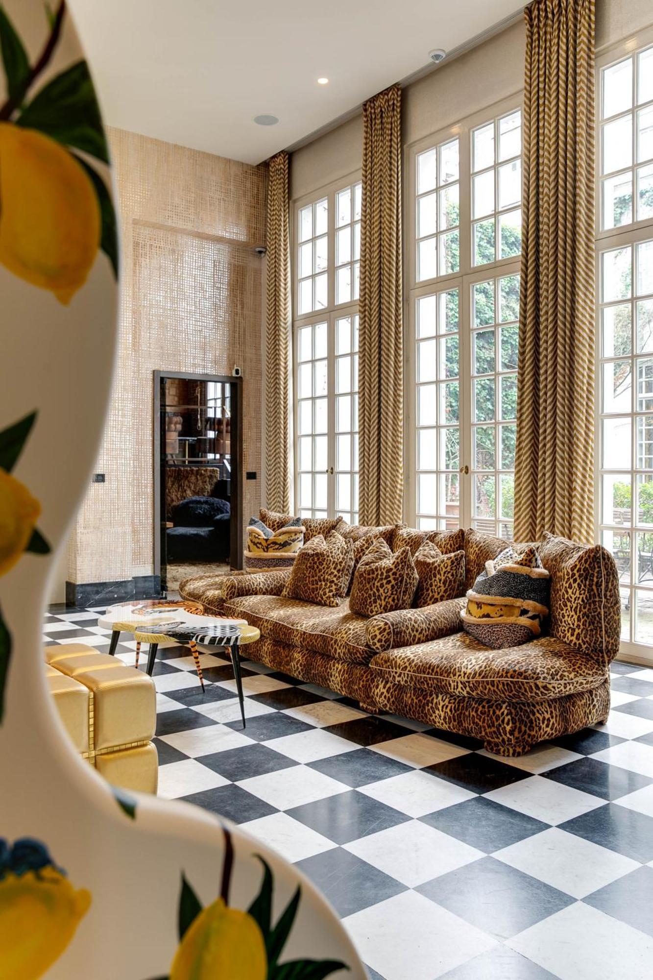 Small Luxury Hotel De Witte Lelie Антверпен Экстерьер фото