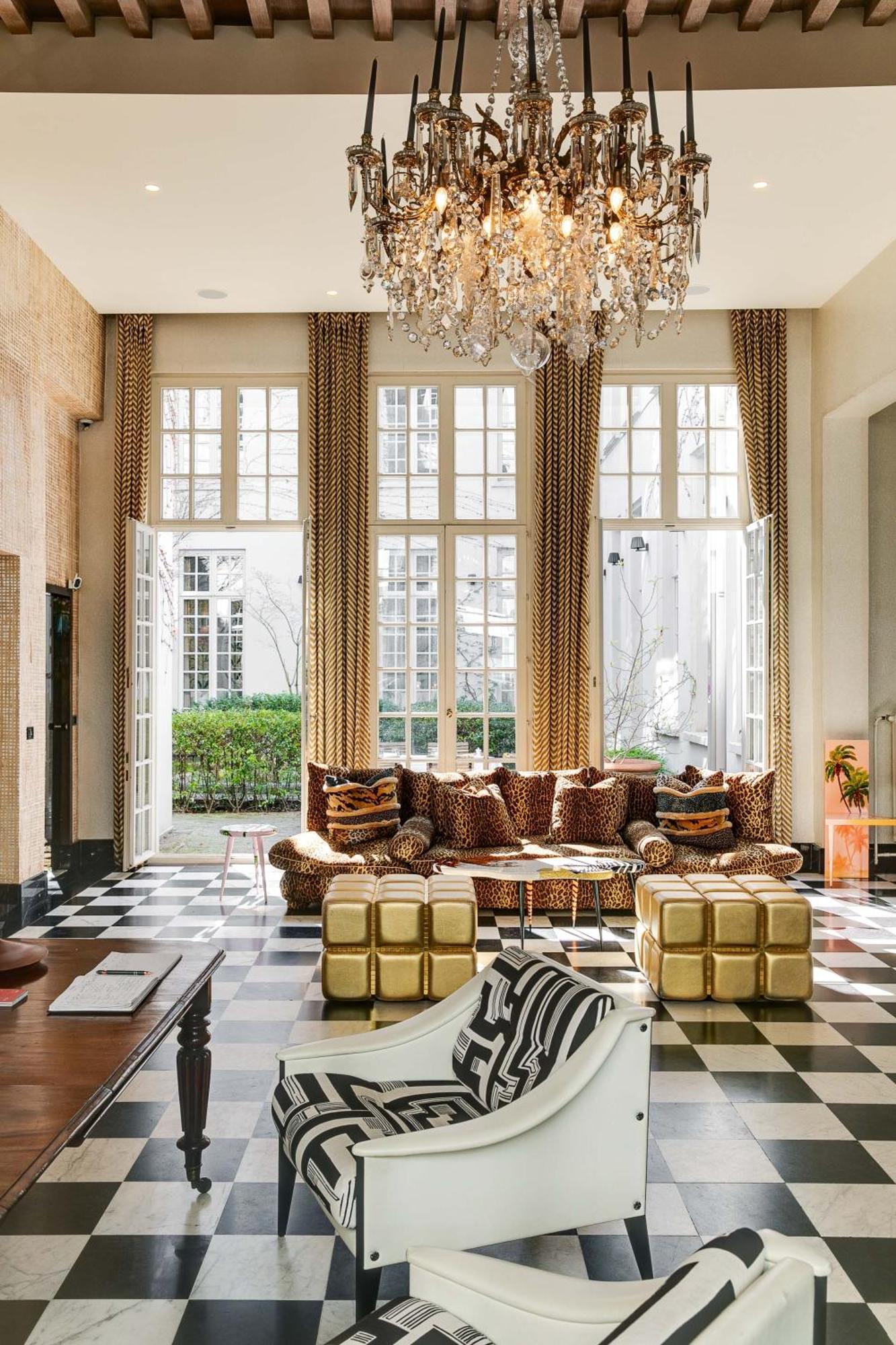 Small Luxury Hotel De Witte Lelie Антверпен Экстерьер фото