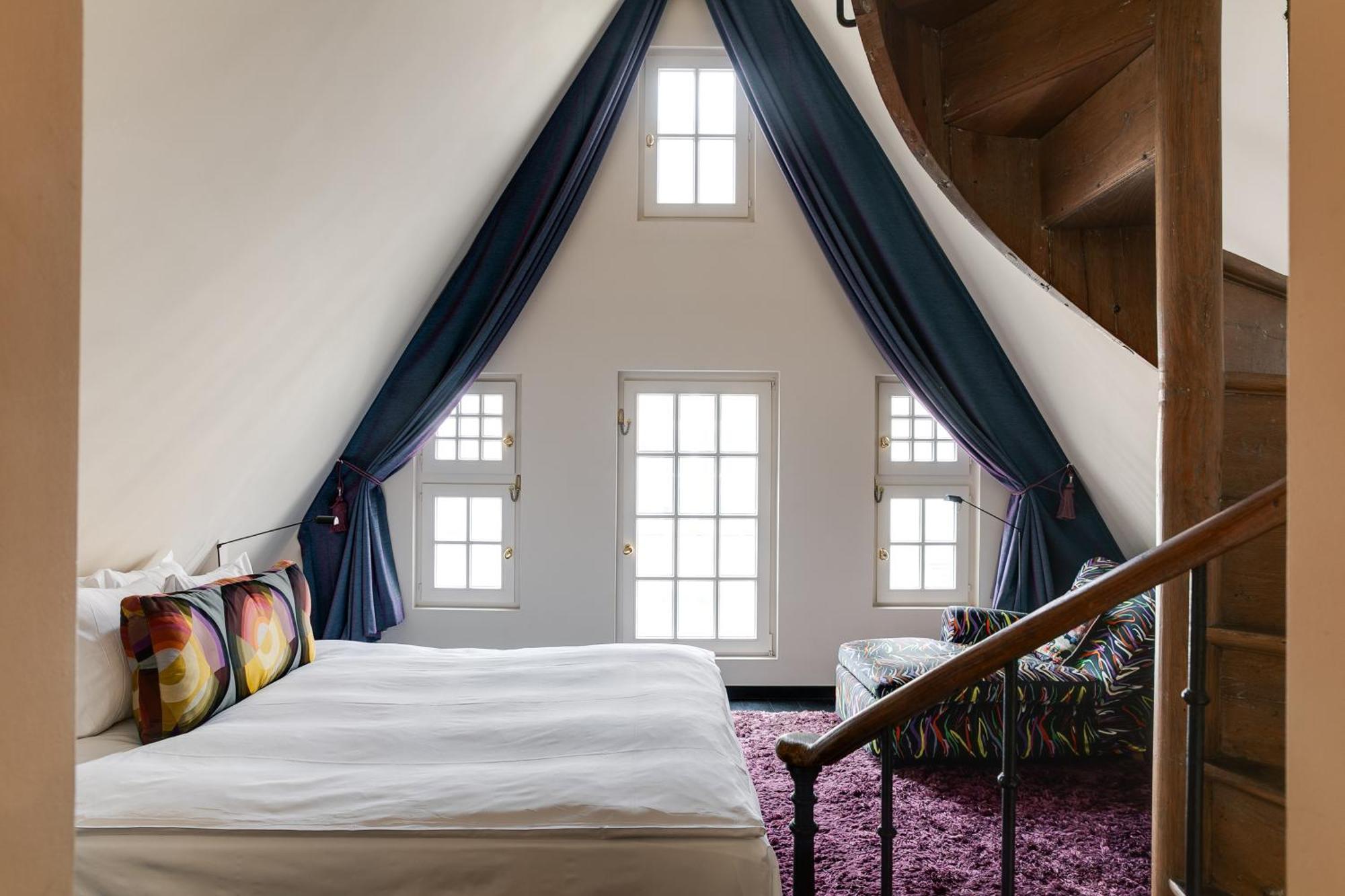 Small Luxury Hotel De Witte Lelie Антверпен Экстерьер фото